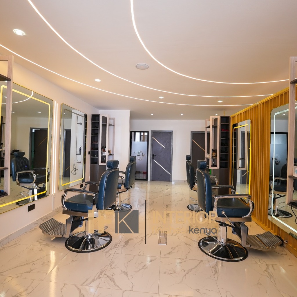 MI LORD BARBER & SPA